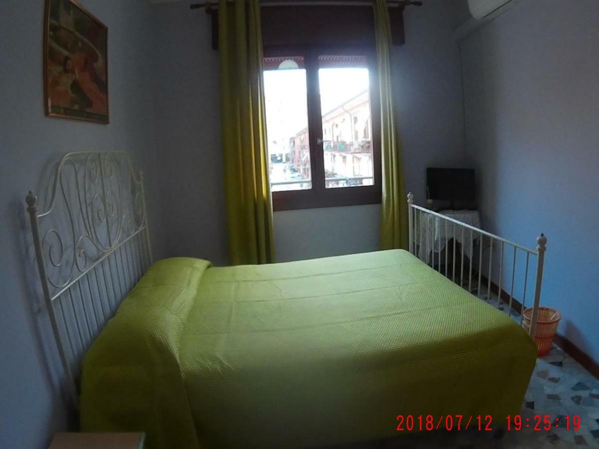 The Caponi Bros Bed & Breakfast Mestre